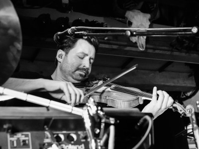 Amistat / Support: Matthew Mole &middot; Mühle Hunziken