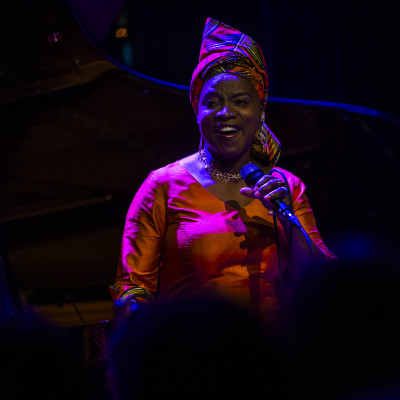 Angélique Kidjo &middot; Mühle Hunziken