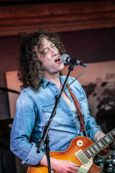 Chrigu Blaser's Guitar Explosion &middot; Mühle Hunziken