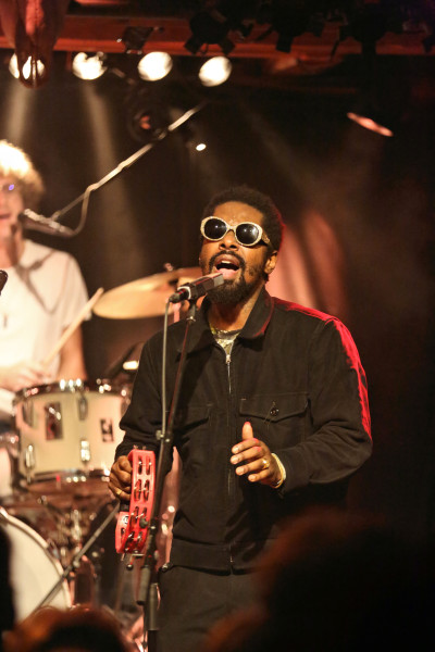 Curtis Harding / Support: Zoey &middot; Mühle Hunziken
