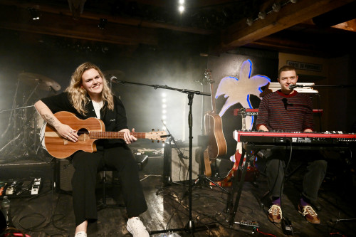 Curtis Harding / Support: Zoey &middot; Mühle Hunziken