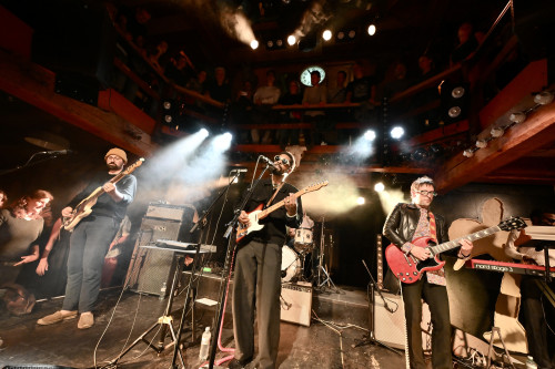 Curtis Harding / Support: Zoey &middot; Mühle Hunziken