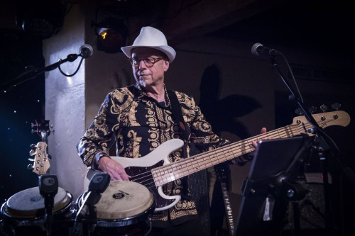 Hommage an Hanery Amman &middot; Mühle Hunziken