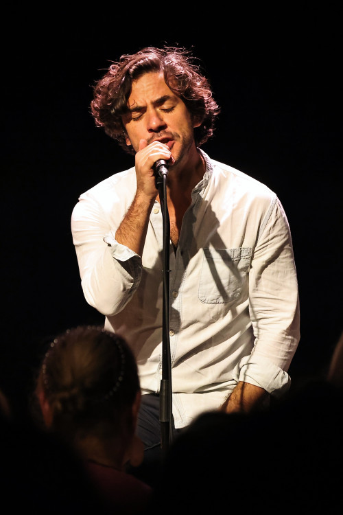 Jack Savoretti / Support: Bobby Bazini &middot; Mühle Hunziken