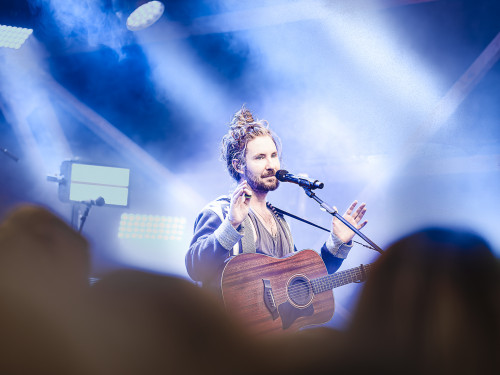 Jeremy Loops Openair / Support: Alena Mae &middot; Mühle Hunziken