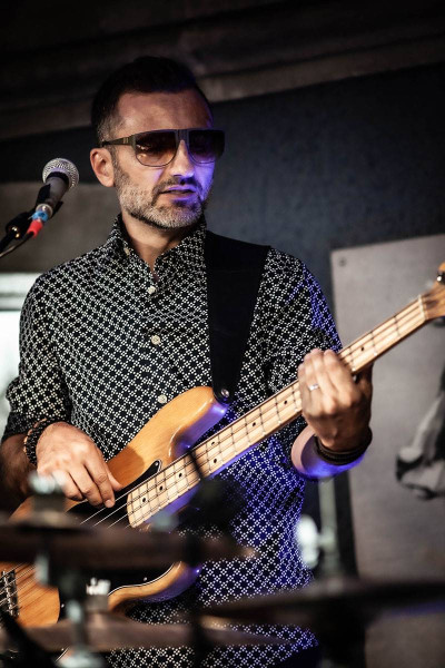 JJ’s Hausband feat. Bärni Häberlin (GMF) &middot; Mühle Hunziken