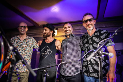 JJ’s Hausband feat. Bärni Häberlin (GMF) &middot; Mühle Hunziken