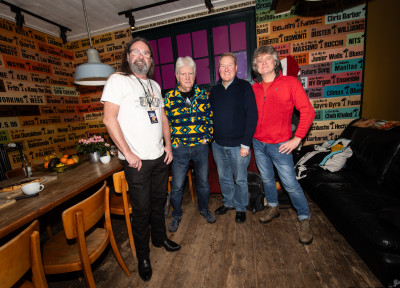 John Lees' Barclay James Harvest &middot; Mühle Hunziken