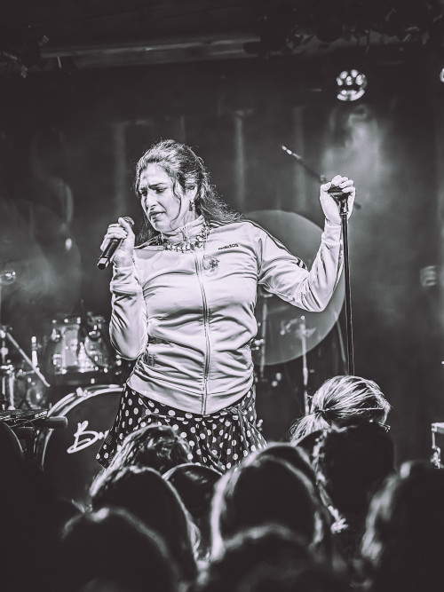 Kings Elliot / Support: Jamila & Mimi Greene &middot; Mühle Hunziken