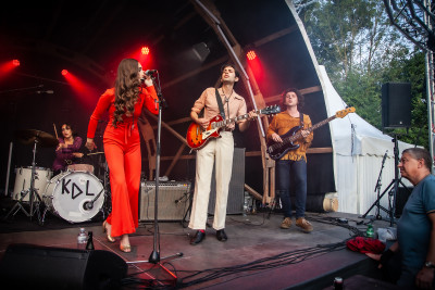 Kitty, Daisy & Lewis Openair &middot; Mühle Hunziken