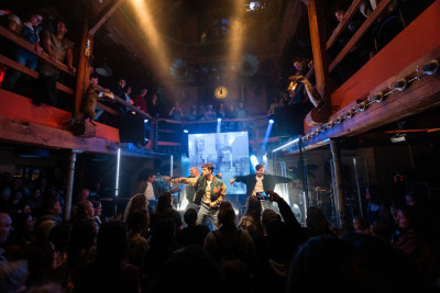 Luca Hänni & Band &middot; Mühle Hunziken