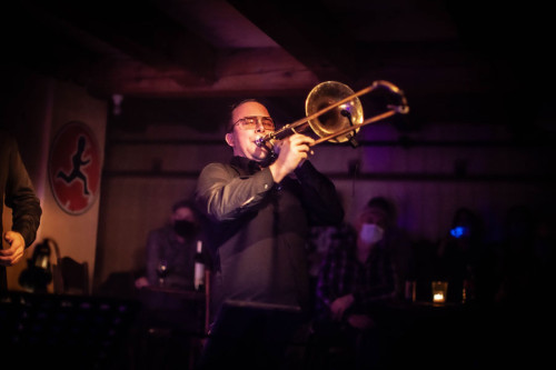 Lucky Wüthrich / Special Guest: Philipp Fankhauser &middot; Mühle Hunziken