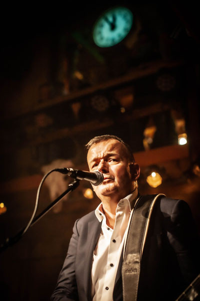 Lucky Wüthrich / Special Guest: Philipp Fankhauser &middot; Mühle Hunziken