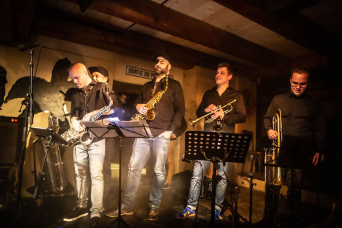 Lucky Wüthrich / Special Guest: Philipp Fankhauser &middot; Mühle Hunziken