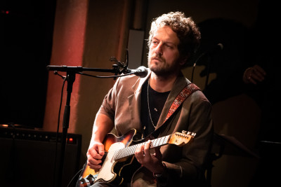Mimmo Locasciulli mit Andi Hug, Woody Woodtli & weiteren Musikern &middot; Mühle Hunziken