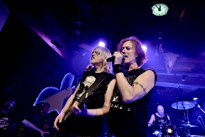 Nazareth / Support: Power State &middot; Mühle Hunziken