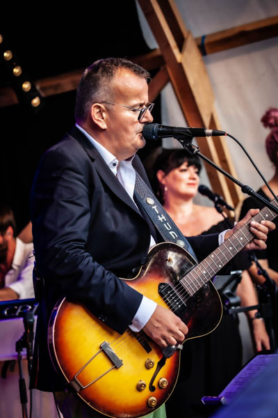 Philipp Fankhauser / Special Guest: Lucky Wüthrich &middot; Mühle Hunziken