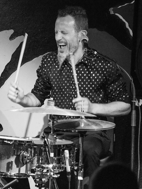 The James Brown Tribute Show / Support: Liam Maye &middot; Mühle Hunziken