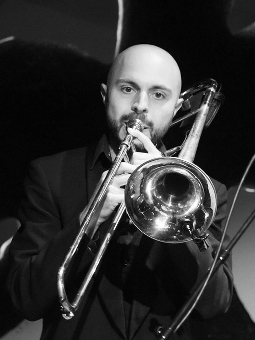 The James Brown Tribute Show / Support: Liam Maye &middot; Mühle Hunziken