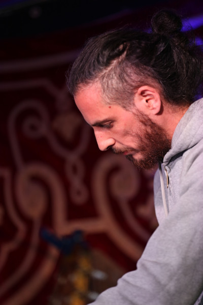 Ahmed Eid (Bukahara) & Band / Support: Irina Mossi &middot; Mühle Hunziken