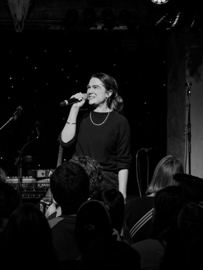 Amistat / Support: Matthew Mole &middot; Mühle Hunziken