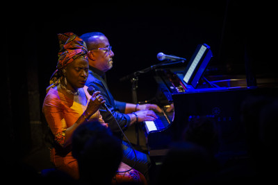 Angélique Kidjo &middot; Mühle Hunziken