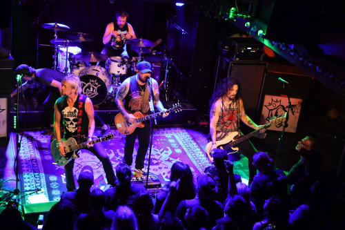 Black Stone Cherry / Support: 10 Years &middot; Mühle Hunziken