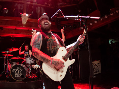 Black Stone Cherry / Support: 10 Years &middot; Mühle Hunziken