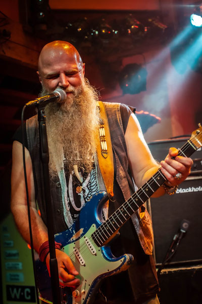 Bluedög / Special Guest: Leo Leoni &middot; Mühle Hunziken