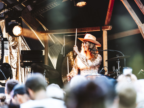 Cari Cari Openair / Support: Worries And Other Plants &middot; Mühle Hunziken