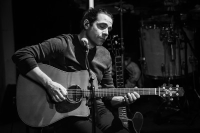 Caroline Chevin feat. Rose Ann Dimalanta &middot; Mühle Hunziken