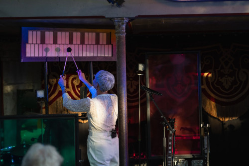 Carrousel / Support: Jay Follo &middot; Mühle Hunziken