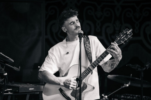 Carrousel / Support: Jay Follo &middot; Mühle Hunziken