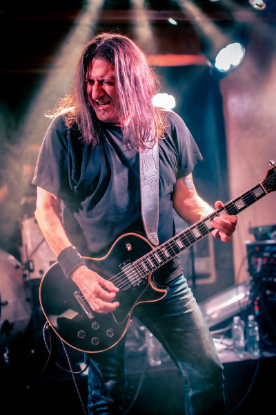 China & Crystal Ball &middot; Mühle Hunziken