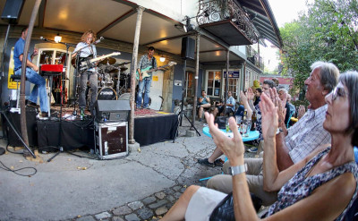 Chrigu Blaser’s Clapton / Knopfler / J.J. Cale Guitar Explosion &middot; Mühle Hunziken