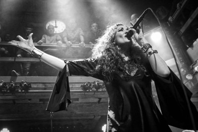 Dana Fuchs &middot; Mühle Hunziken