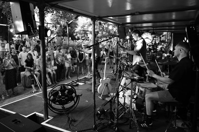 Darren Kiely / Support: Annika Strand &middot; Mühle Hunziken