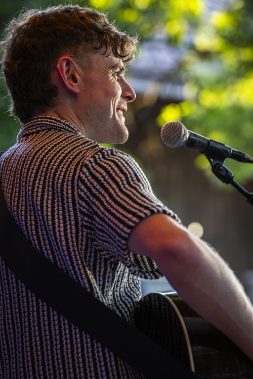 Darren Kiely / Support: Annika Strand &middot; Mühle Hunziken