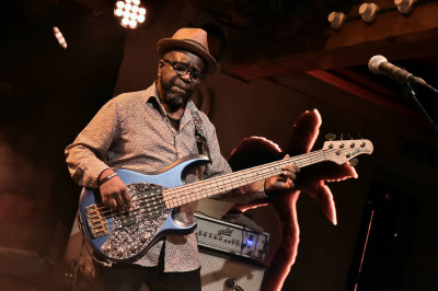 Dennis Jones Blues &middot; Mühle Hunziken