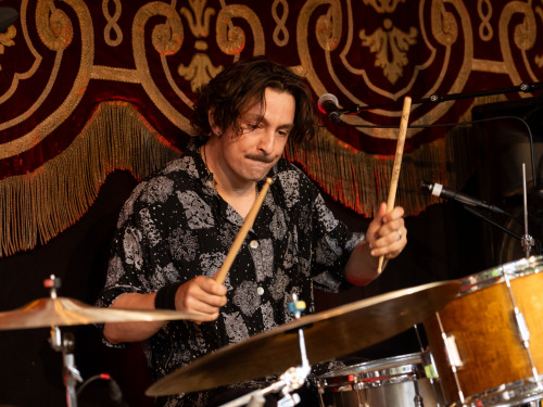 Dirty Sound Magnet &middot; Mühle Hunziken