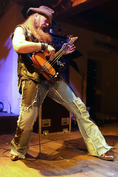 Eric Sardinas & Big Motor &middot; Mühle Hunziken