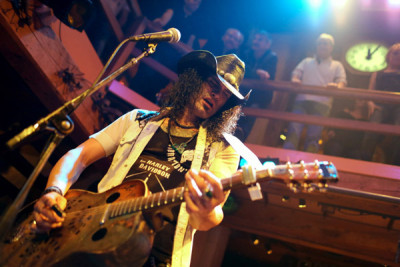 Eric Sardinas & Big Motor &middot; Mühle Hunziken