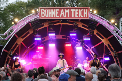 Fantastic Negrito Openair / Support: Lucky Wüthrich &middot; Mühle Hunziken