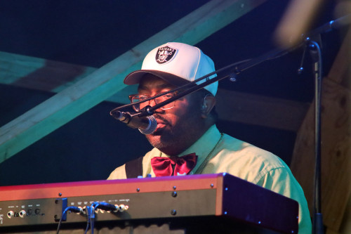 Fantastic Negrito Openair / Support: Pharago &middot; Mühle Hunziken