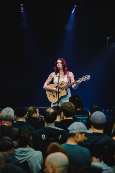 Frank Turner Openair / Support: Katacombs &middot; Mühle Hunziken