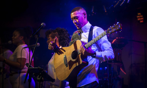 Guillaume Hoarau & Band &middot; Mühle Hunziken