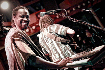 Habib Koité & Bamada &middot; Mühle Hunziken