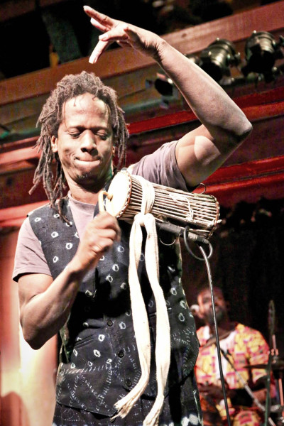 Habib Koité & Bamada &middot; Mühle Hunziken
