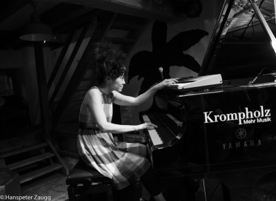 Hiromi feat. Jimmy Johnson & Simon Phillips &middot; Mühle Hunziken