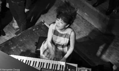 Hiromi feat. Jimmy Johnson & Simon Phillips &middot; Mühle Hunziken
